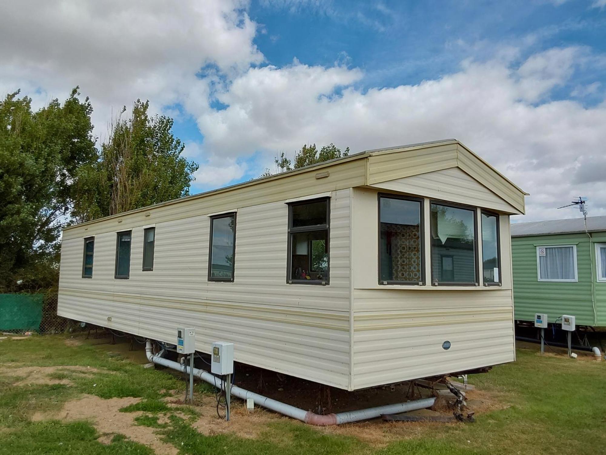 Arizona Caravan Camber Luaran gambar